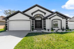 1060 Jaybee Ave, DAVENPORT