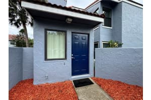 4740 CHEVY PLACE, ORLANDO, FL 32811 - MLS#MFRO6348962