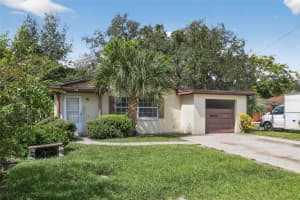 132 WASHINGTON AVENUE, ORLANDO, FL 32810 - MLS#MFRO6348987