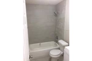 7413 VILLAS OAK COURT, ORLANDO, FL 32835 - MLS#MFRO6349056