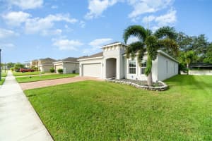 2751 WADEVIEW LOOP, ST CLOUD, FL 34769 - MLS#MFRO6349095