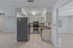 2711 DELLWOOD DRIVE, EUSTIS, FL 32726 - MLS#MFRO6349141