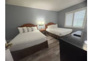 7601 CANADA AVENUE, ORLANDO, FL 32819 Sold 10/03/25