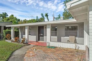 324 LAKELAND AVENUE, ORLANDO, FL 32805 Sold 11/14/25