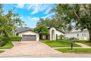 5101 The Oaks Cir, ORLANDO