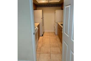 700 AIRPORT BOULEVARD, SANFORD, FL 32773 - MLS#MFRO6349388