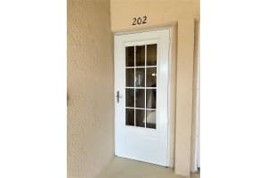 13325 FAIRWAY GLEN DRIVE, ORLANDO, FL 32824 - MLS#MFRO6349408