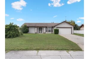 2900 Flynn St, DELTONA