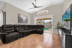 13216 GREENPOINTE DRIVE, ORLANDO, FL 32824 - MLS#MFRO6349450