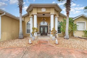 30 DIAMOND DRIVE, PALM COAST, FL 32164 - MLS#MFRO6349473