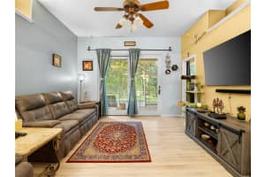 412 VALENCIA PLACE, ORLANDO, FL 32825 - MLS#MFRO6349548