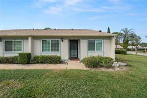 8111 Braddock Cir #6, PORT RICHEY