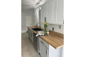 125 SPANISH MOSS COURT, ORLANDO, FL 32828 - MLS#MFRO6349615