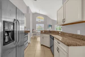 1685 WATERVIEW LOOP, HAINES CITY, FL 33844 Sold 11/07/25