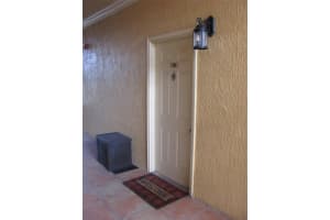 4312 BAYSIDE VILLAGE DRIVE, TAMPA, FL 33615 - MLS#MFRO6349683