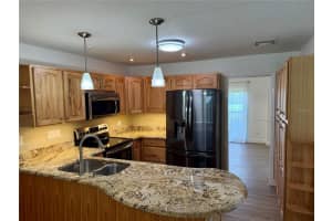 155 LAKE DESTINY TRAIL, ALTAMONTE SPRINGS, FL 32714 Sold 11/13/25