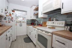 1318 MESA DRIVE, ORLANDO, FL 32825 - MLS#MFRO6349749