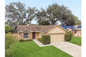 719 OAK MANOR CIRCLE, ORLANDO, FL 32825 - MLS#MFRO6349750