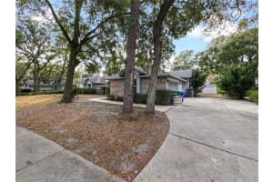240 SHADY OAKS CIRCLE, LAKE MARY, FL 32746 - MLS#MFRO6349764