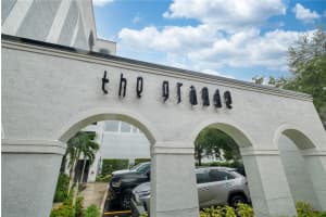 300 E South St #4001, ORLANDO