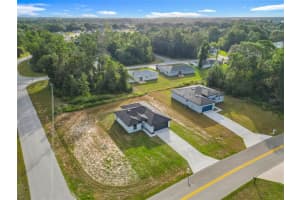 527 MARION OAKS MANOR, OCALA, FL 34473 - MLS#MFRO6349807