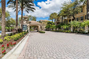 801 GREYBULL RUN, LAKE MARY, FL 32746 - MLS#MFRO6349815