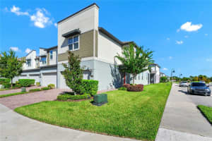 2380 SHADOWLAND LOOP, WINTER PARK, FL 32792 - MLS#MFRO6349850