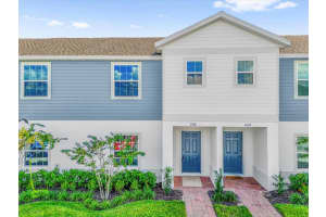 1108 Sand Torch Cir, DAVENPORT