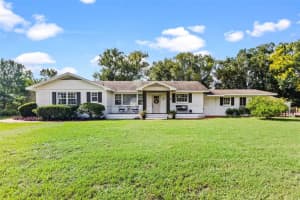 3 S University Cir, DELAND