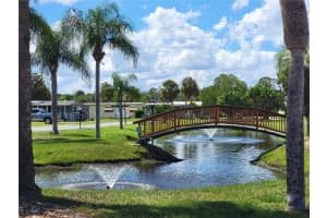 149 PARADISE N, LEESBURG, FL 34788 - MLS#MFRO6349895