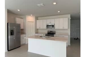 12033 BRAE WAY, DADE CITY, FL 33525 - MLS#MFRO6349955