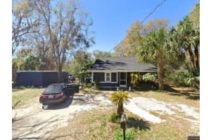 1121 Lucas St, LEESBURG