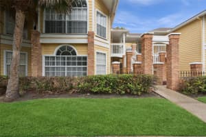 2442 Sweetwater Club Cir #41, KISSIMMEE