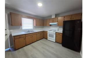 200 CHURCH STREET, LEESBURG, FL 34748 - MLS#MFRO6350140