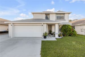 2664 HORSESHOE BAY DRIVE, KISSIMMEE, FL 34741 - MLS#MFRO6350311