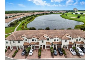 1224 ROYAL ST GEORGE BOULEVARD, DAVENPORT, FL 33896 - MLS#MFRO6350313