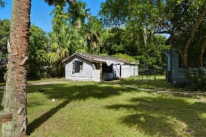 711 PALMETTO AVENUE, DELAND, FL 32720 - MLS#MFRO6350459