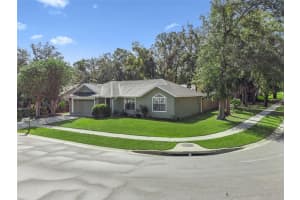 1671 SPICEWOOD LANE, CASSELBERRY, FL 32707 Sold 10/30/25