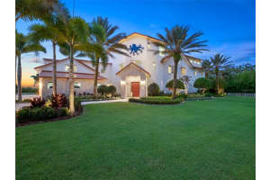 1511 RIVERSIDE DRIVE, NEW SMYRNA BEACH, FL 32168 - MLS#MFRO6350479