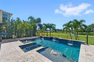 8764 LOOKOUT POINTE DRIVE, WINDERMERE, FL 34786 - MLS#MFRO6350484