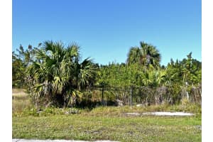 3214 AVENUE D, FORT PIERCE, FL 34947 - MLS#MFRO6350485