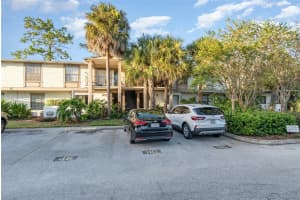 6051 VILLAGE CIRCLE, ORLANDO, FL 32822 - MLS#MFRO6350518