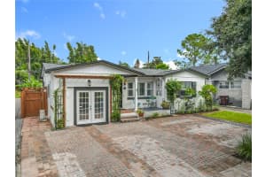 825 SMITH STREET, ORLANDO, FL 32804 - MLS#MFRO6350648