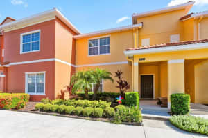 8955 California Palm Rd, KISSIMMEE