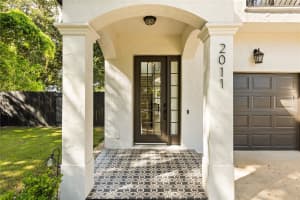 2011 ESTHER STREET, ORLANDO, FL 32806 - MLS#MFRO6350661