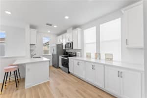 10318 BRAGG ALLEY, ORLANDO, FL 32827 - MLS#MFRO6350716