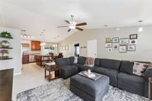 10131 CYPRESS GLEN PLACE, ORLANDO, FL 32825 - MLS#MFRO6350749