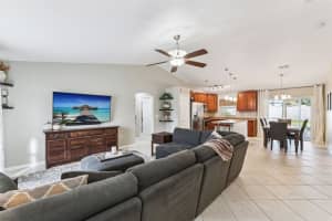 10131 CYPRESS GLEN PLACE, ORLANDO, FL 32825 - MLS#MFRO6350749