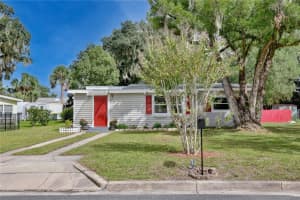 780 KENTUCKY AVENUE, UMATILLA, FL 32784 - MLS#MFRO6350865