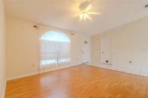 10 PINE CIRCLE, OCALA, FL 34472 Sold 11/07/25